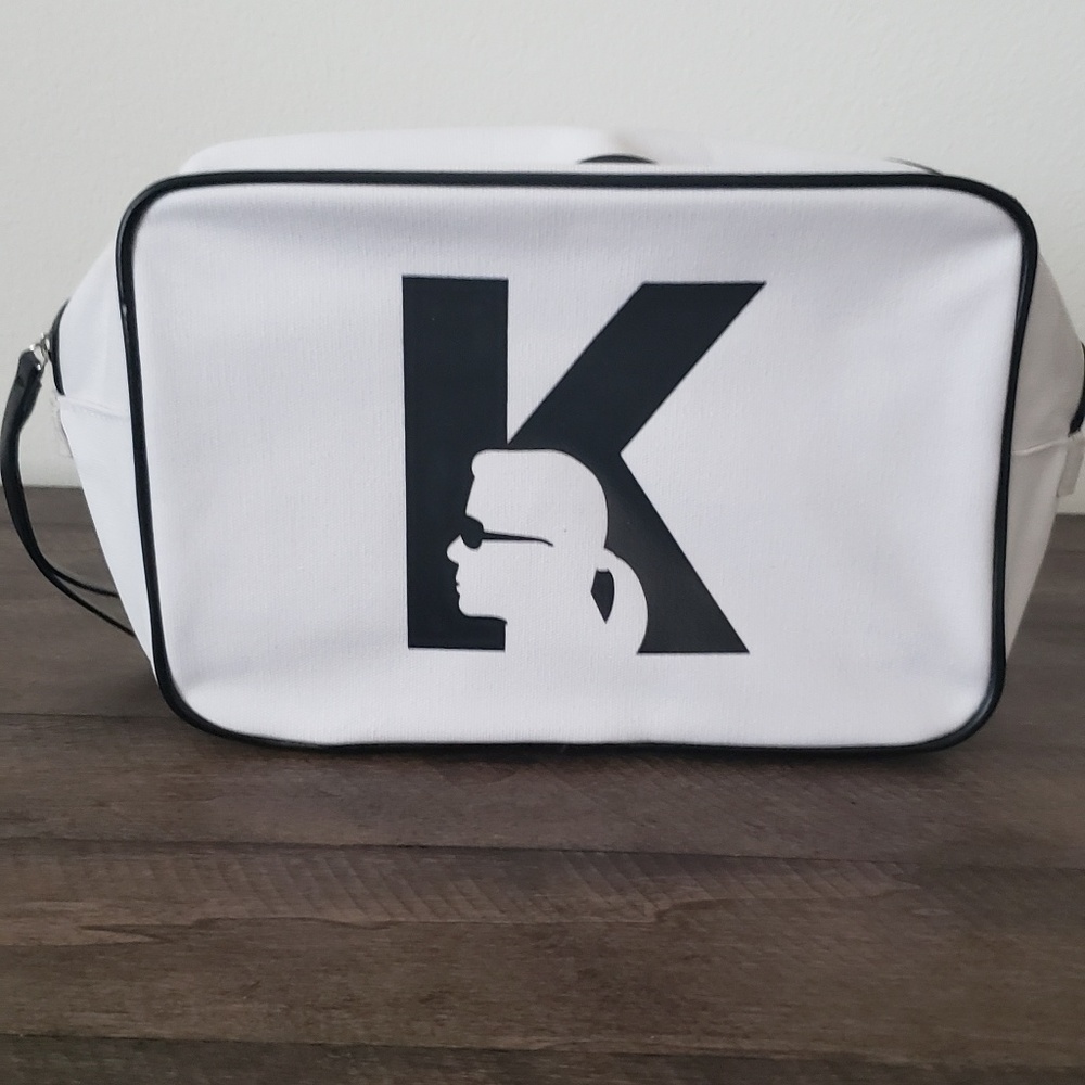 KARL Lagerfeld Man traveling bag new no tags.
